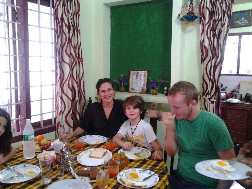 Rosegarden Homestay Fort Kochi Екстериор снимка