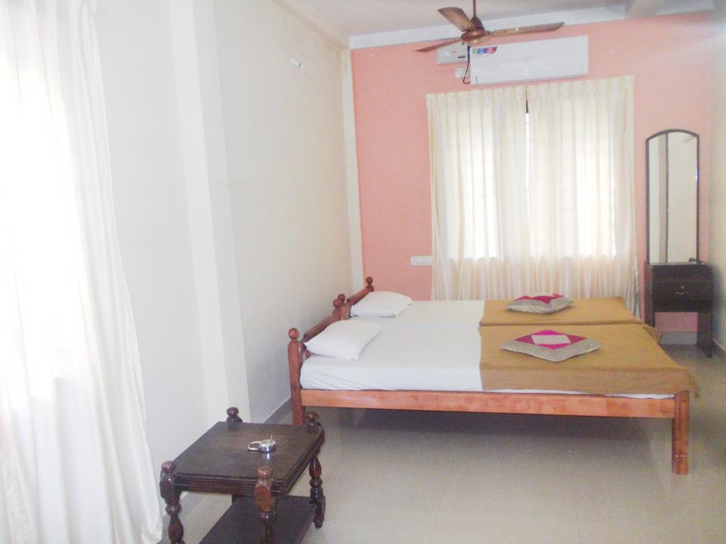 Rosegarden Homestay Fort Kochi Стая снимка